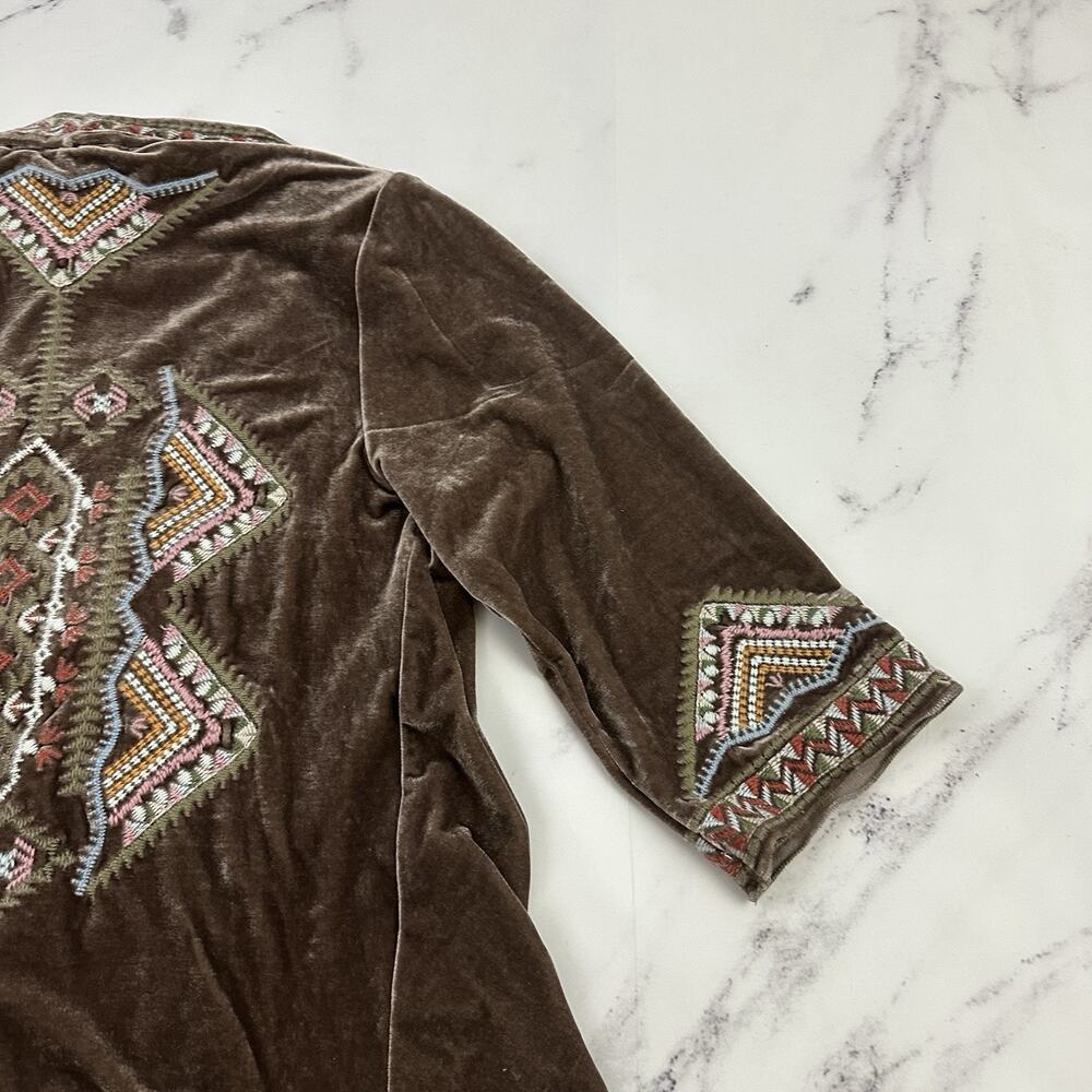 Paparazzi Womens Velvet Embroidered Kimono Cardigan Sweater Size M Brown Pink - Picture 10 of 12